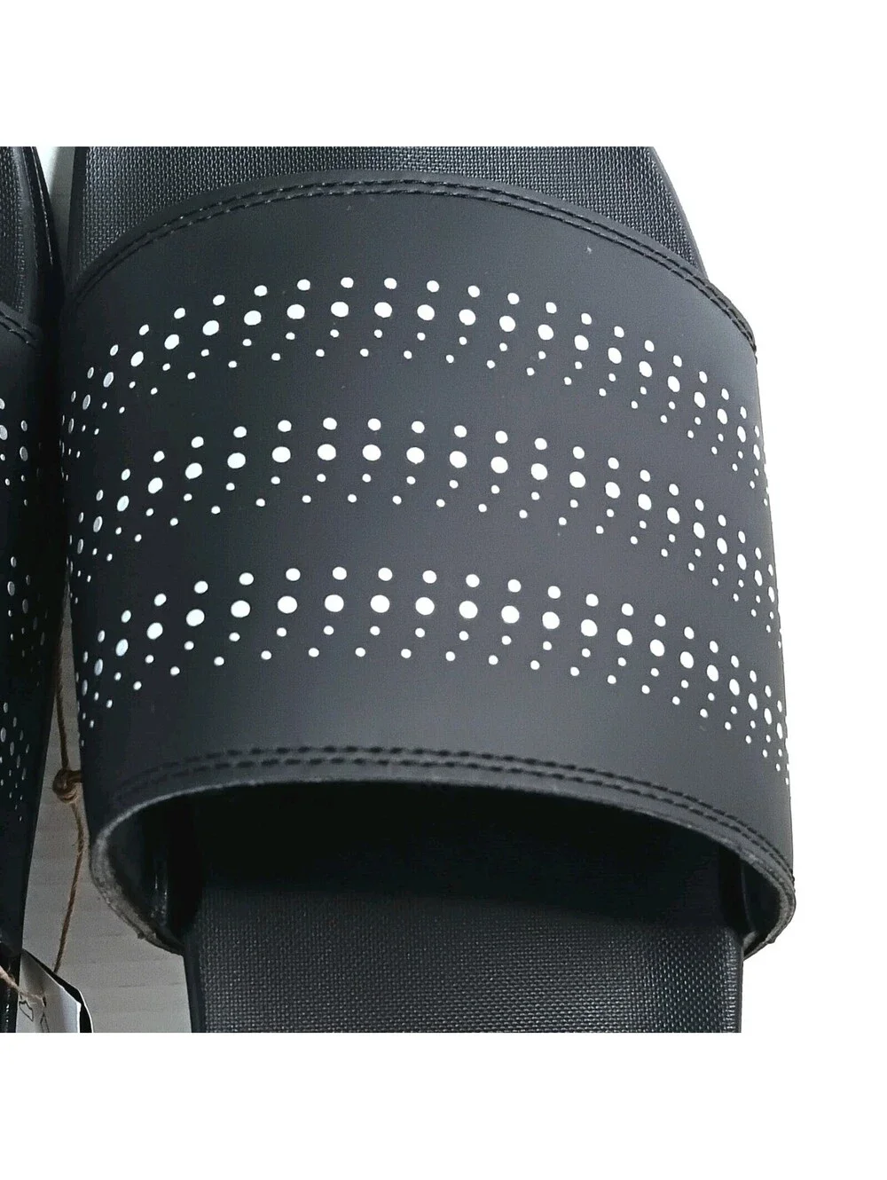 NEW Adidas Adilette Comfort Shower Sandals Mens 16 Slide Slip On Flat Low Black